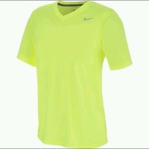 Brand new, never worn! Nike Dri Fit shirt. Medium.