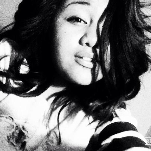 Meet your Posher, Averi - Picture 1 of 1