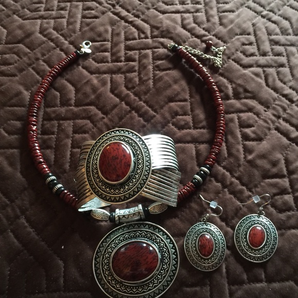 Jewelry set