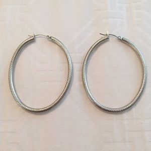 SALE! ✨ NY&C Silver Hoop Earrings