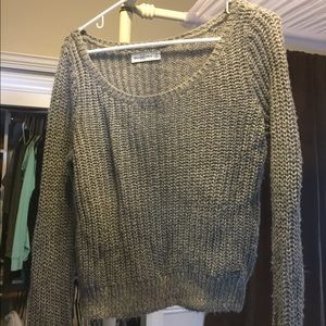 Abercrombie & Fitch grey sweater.
