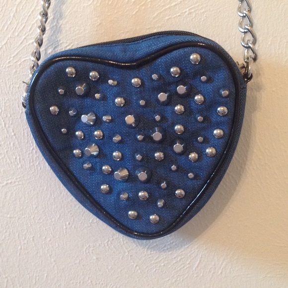 Purse - Picture 2 of 4