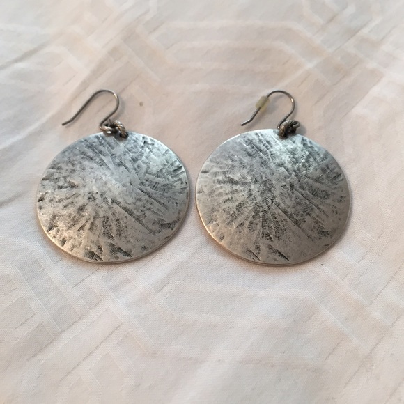 SALE! ✨ NY&C Silver Circle Earrings