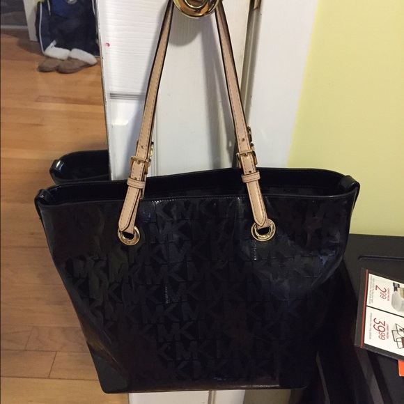 Michael Kors Black Large Tote - Picture 1 of 4