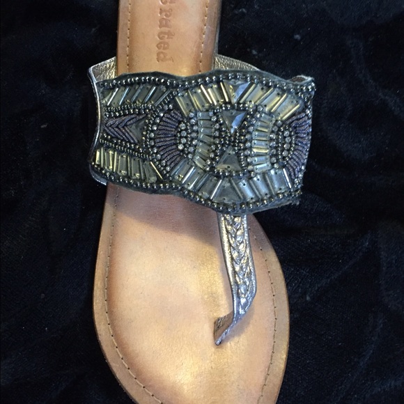 💕SANDALS FROM BUCKLE💕 - Picture 2 of 3