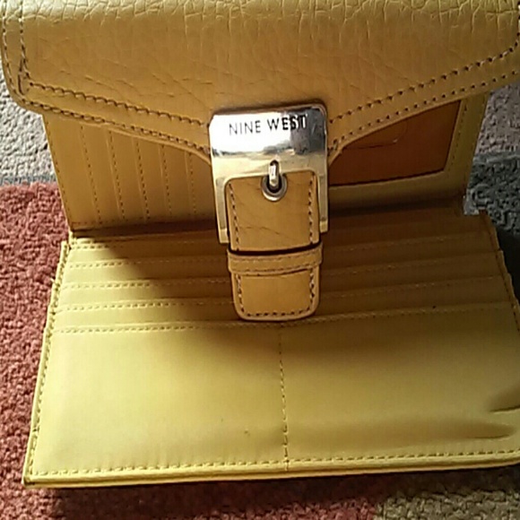 Wallet - Picture 2 of 2