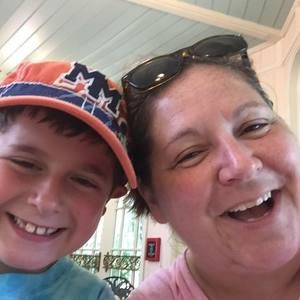 Meet your Posher, Pamela