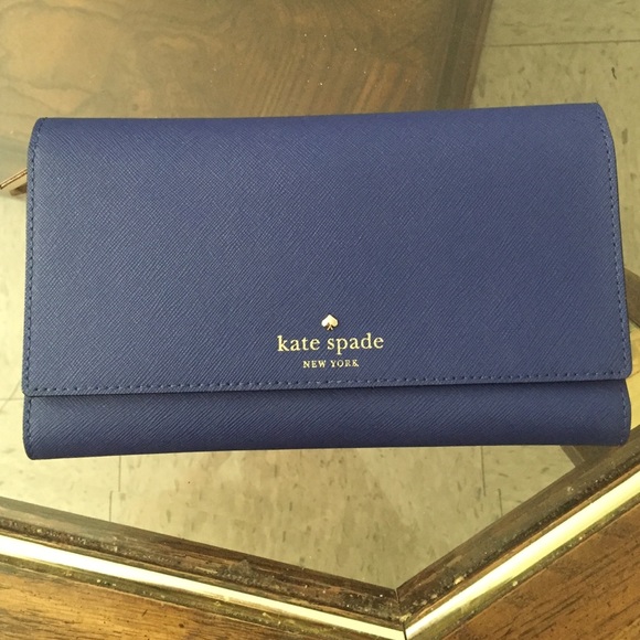 Kate Spade Travel Wallet