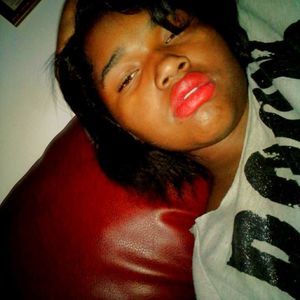 Meet your Posher, Khadijah