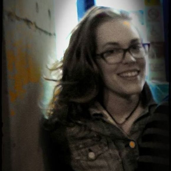 Meet your Posher, Bridget - Picture 1 of 1