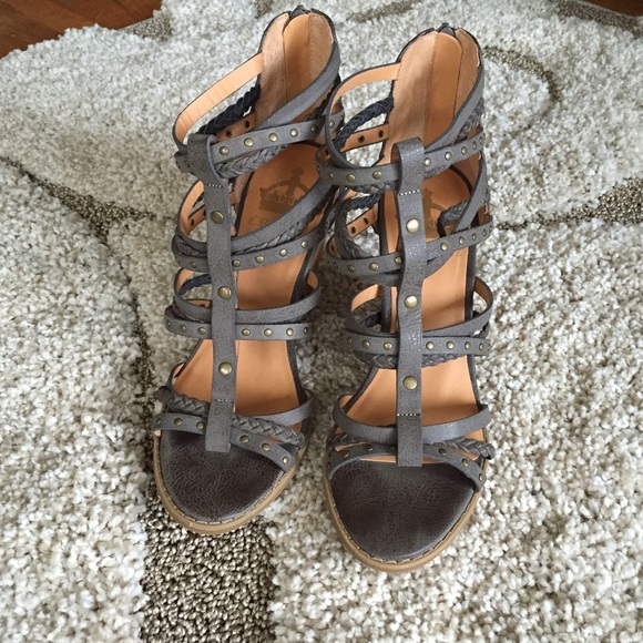 Gladiator sandals - Crown Vintage