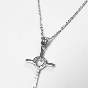 Set Bright Zirconia small Cross Necklace