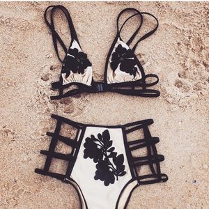 Paris Cage Limited Edition Wantmylook