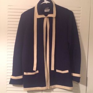 Authentic Vintage CHANEL classic sweater jacket