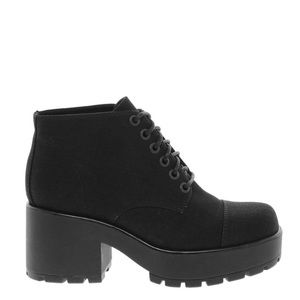 Vagabond Dioon lace up boots