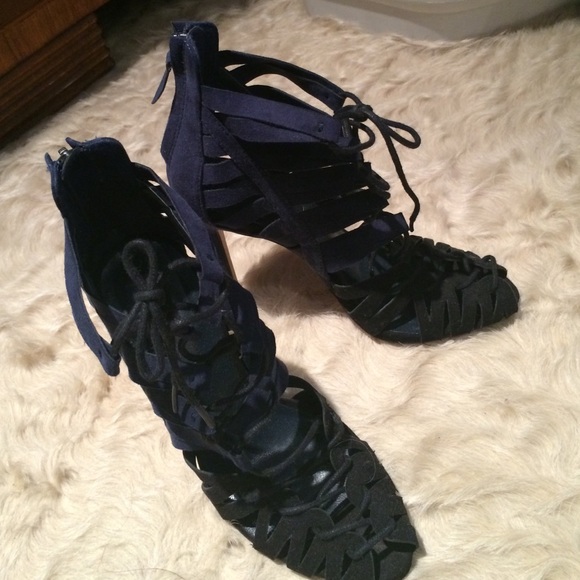 Zara black and blue suede lace up booties - Picture 1 of 4