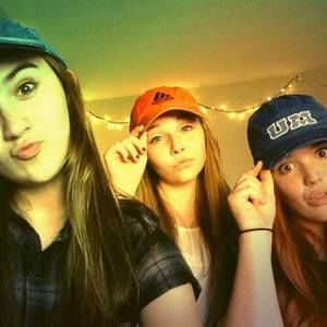 Meet your Posher, Monique