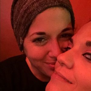 Meet your Posher, Brooke