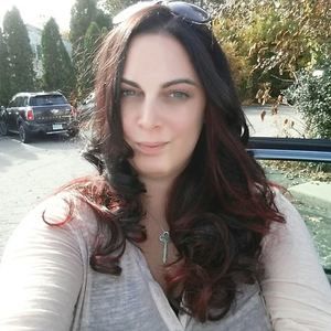 Meet your Posher, Marcia