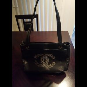SOLD 🎉👜🎉💸
