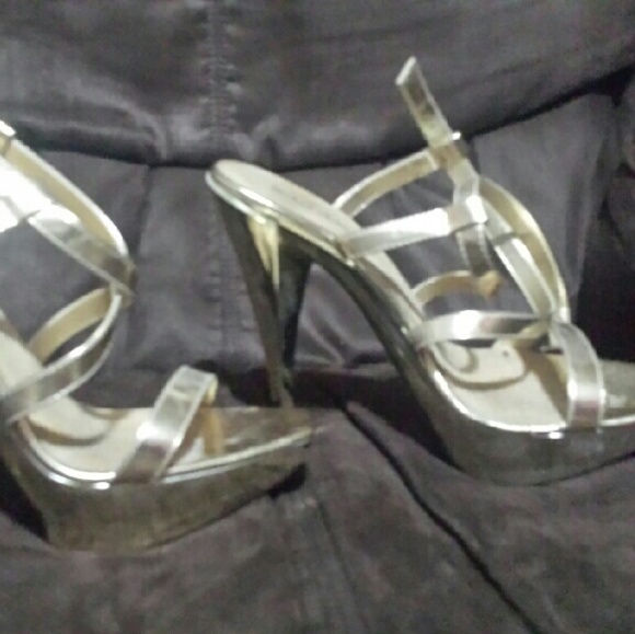 Michael Antonio High 5" heel's