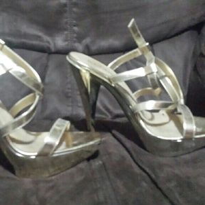 Michael Antonio High 5" heel's
