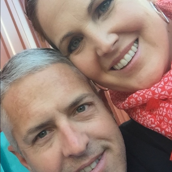 Meet your Posher, Kim - Picture 2 of 2