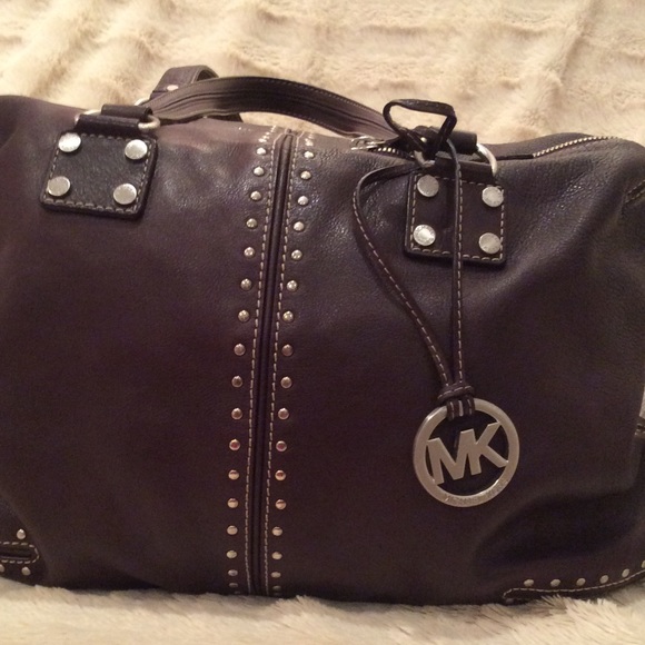 SALE 🌟Michael Kors Astor Handbag💜💜💜