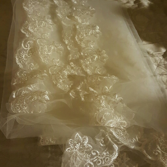 A white Veil for a wedding dress