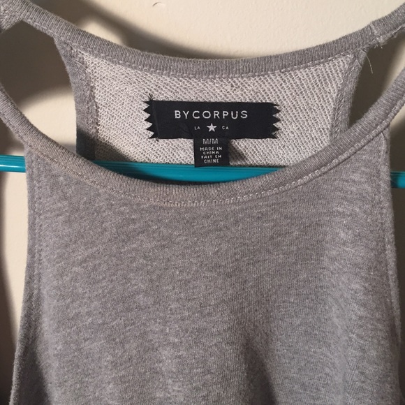 Urban Outfitters cut out sweater - Picture 4 of 4