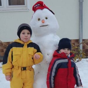 Meet your Posher, Harold