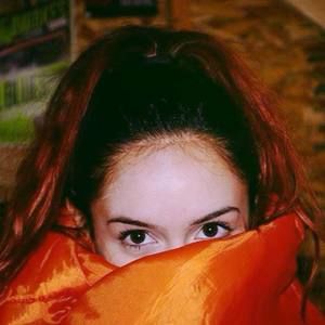 Meet your Posher, Evelyn