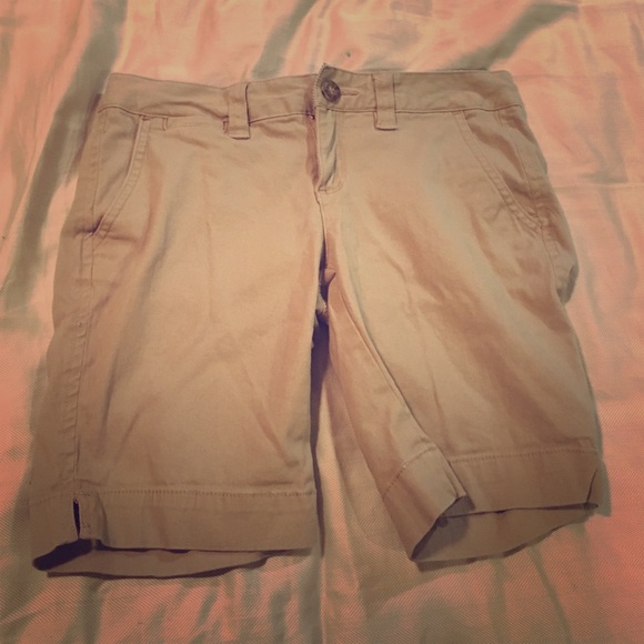 Short kakis.