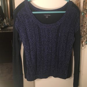 American eagle two toned sweater