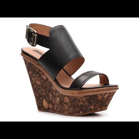 Modern Vintage Valeree Wedges | Black | size 38.5