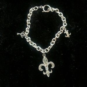 Charm bracelet