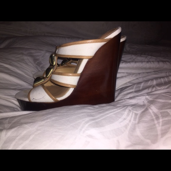 Badgley mischka sandals - Picture 2 of 3