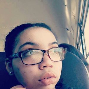 Meet your Posher, Veronica