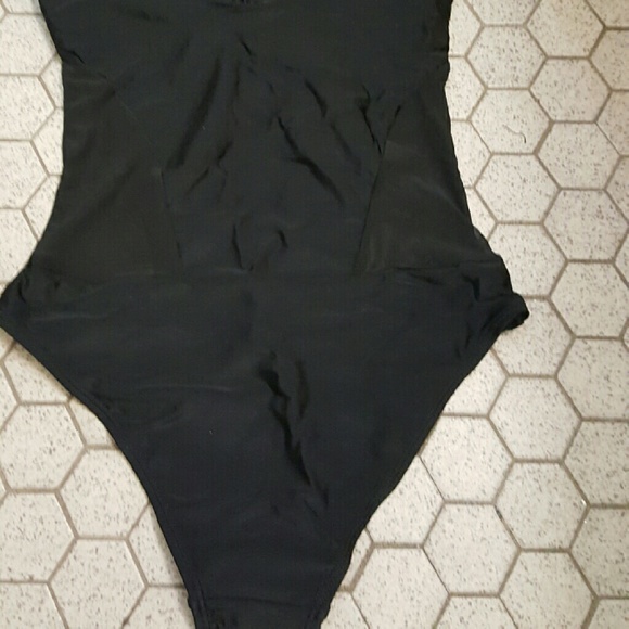 One Piece Mesh Swimsuit Halter Transparent - Picture 3 of 4