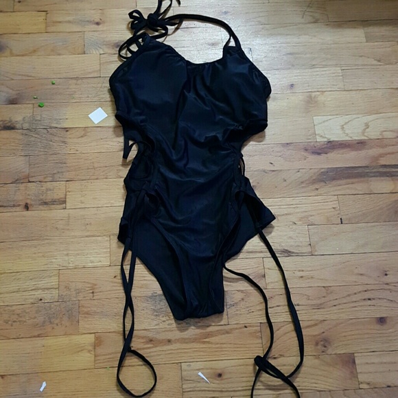 Hollow Out Monokini Swimwear One Piece Bandage Swi - Picture 3 of 4