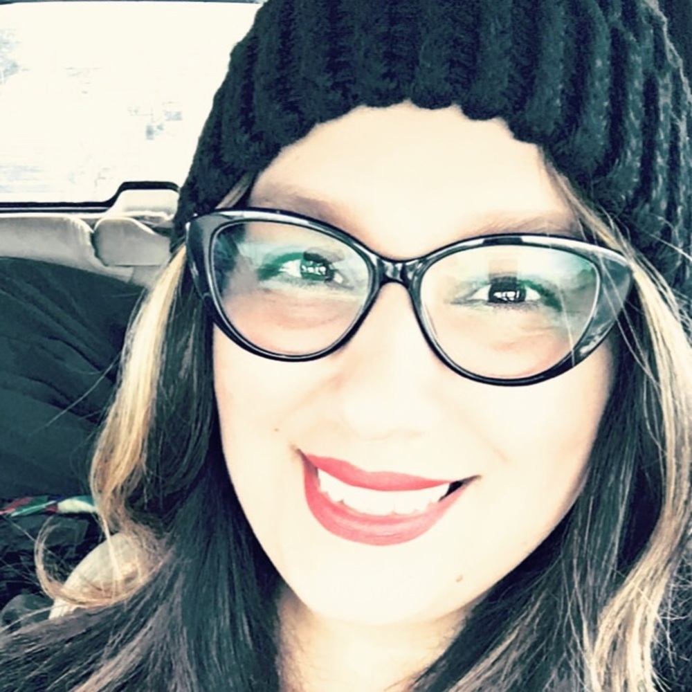 Meet your Posher, Joy