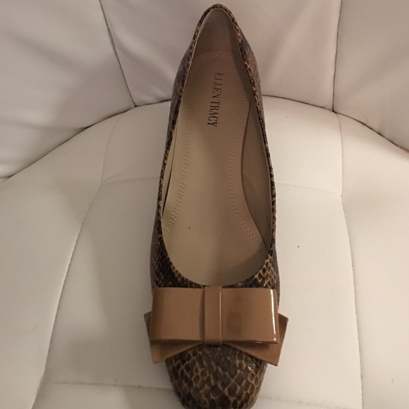 Ellen Tracy Shoes - Tracy  Ellen Flats