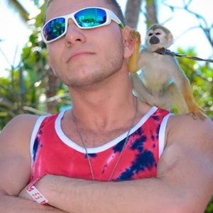 Meet your Posher, Joseph