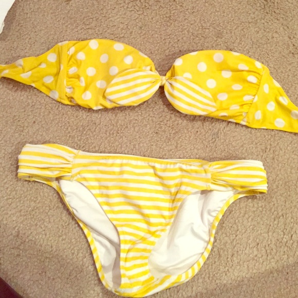 Yellow bikini