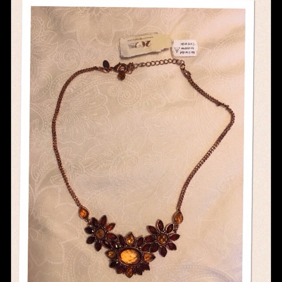 Brand new 2028 necklace