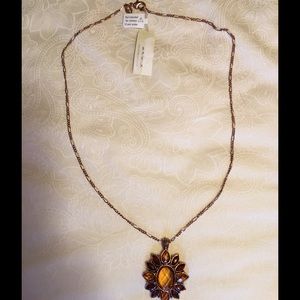 Brand new 2028 necklace