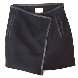 Line & Dot Wrap Skirt