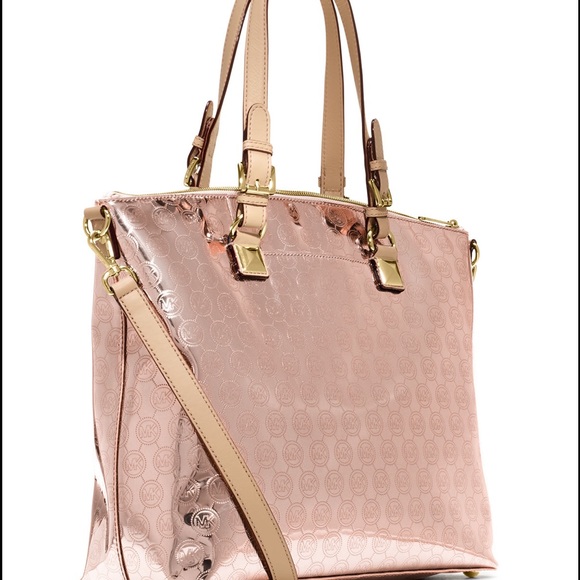 ISO - Picture 2 of 3