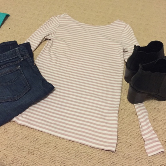 Light pink and white striped log sleeved shirt