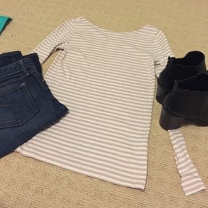 Light pink and white striped log sleeved shirt